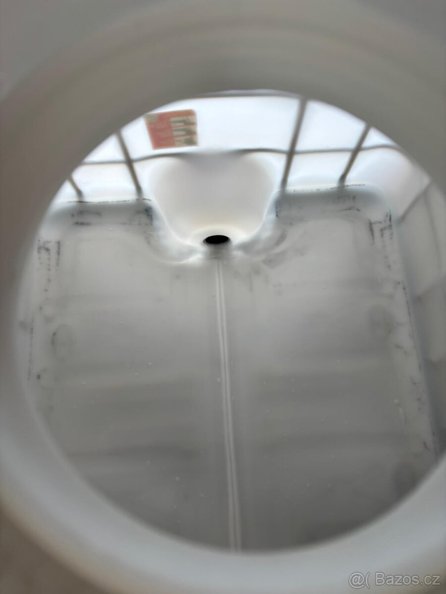 IBC kontejner 1000l - nádrž na vodu - 4