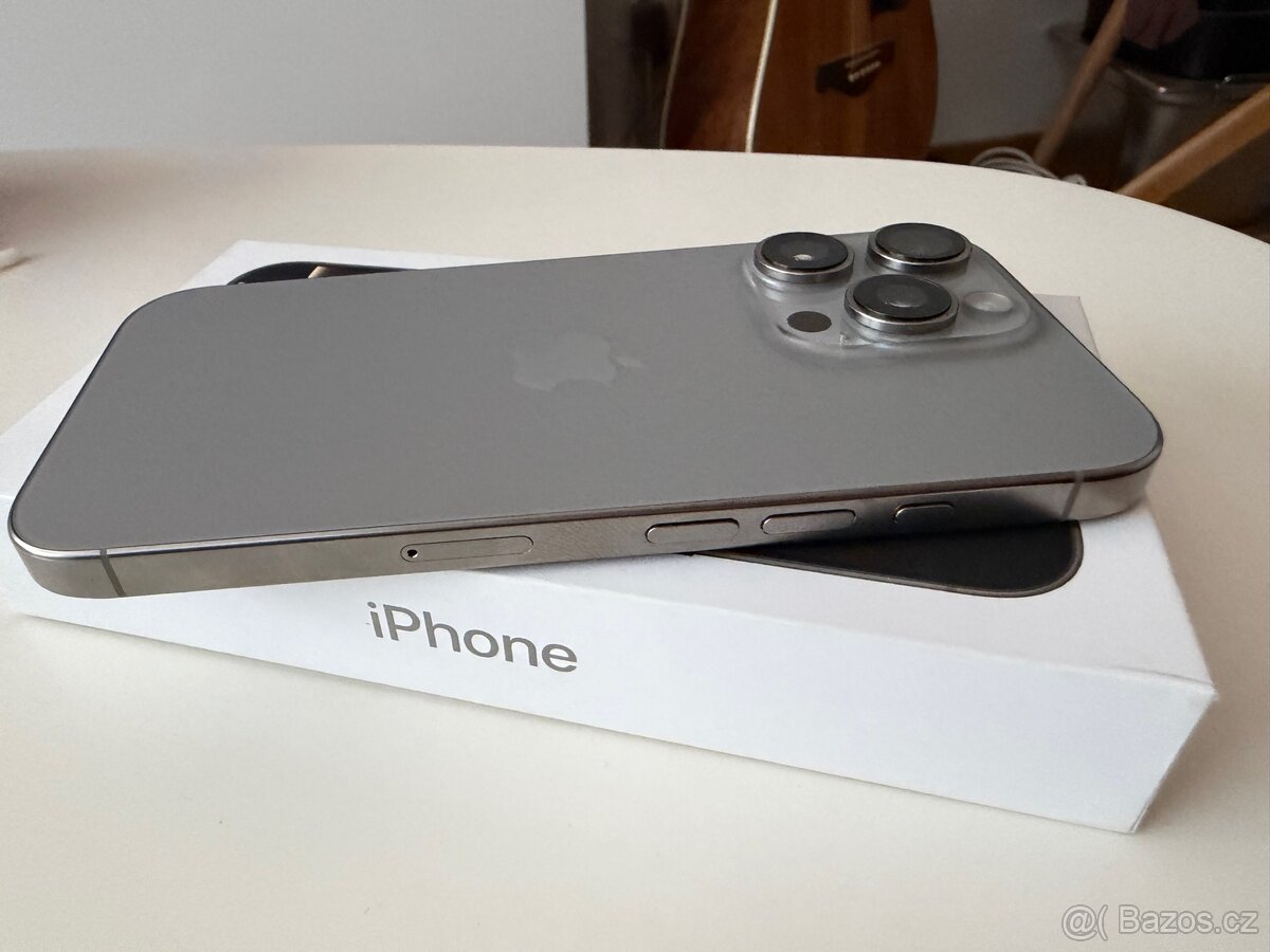 Prodám IPhone 16Pro - 4