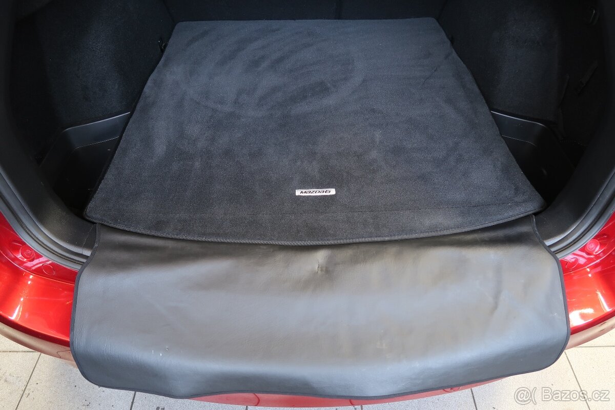 Koberec kufru originál Mazda 6 kombi GJ, GL - 4