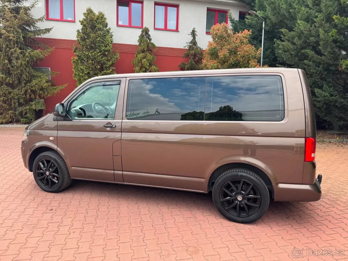 VW Multivan T5 2.0 TDI 103kW,1.Majitel,Webasto,Tažné,Navi. - 4