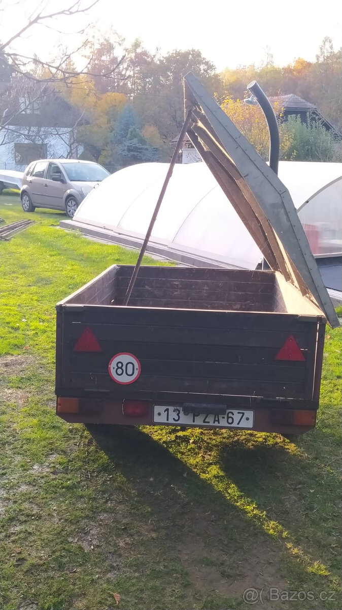 Přívěsný vozík UNI - 4