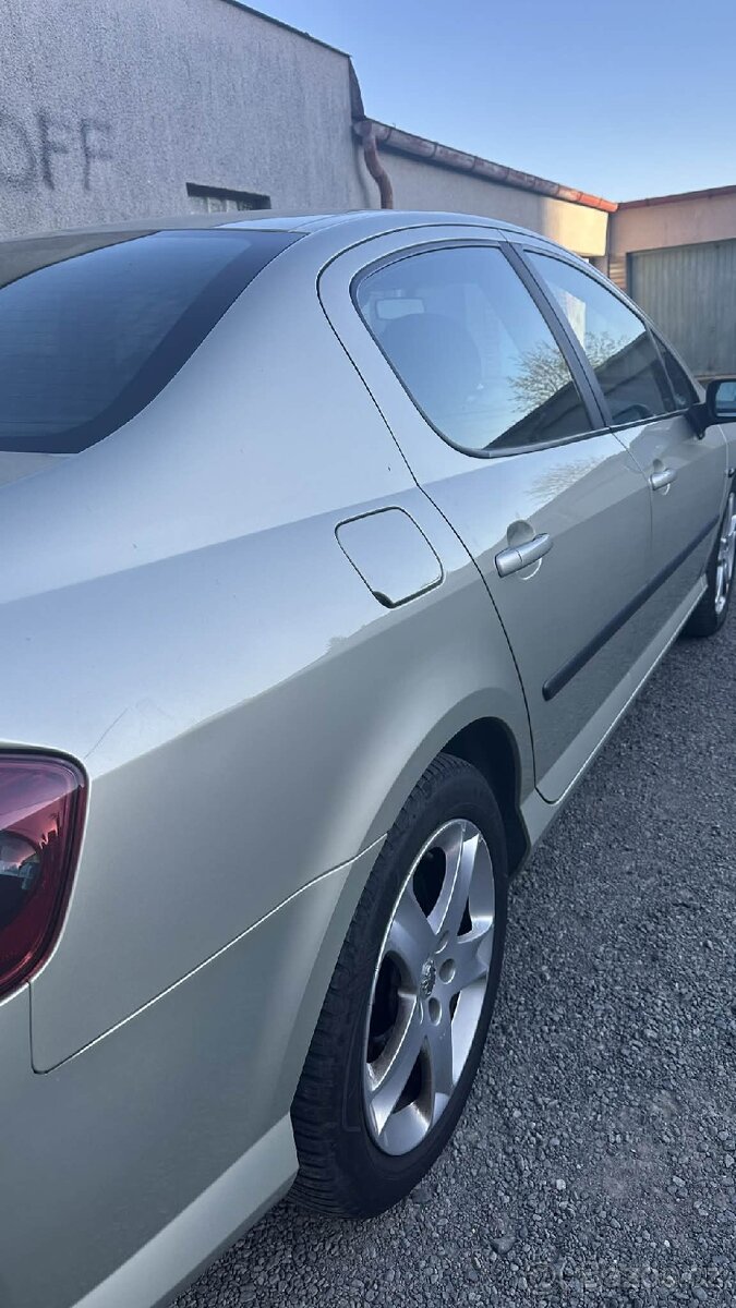 Peugeot 407 - 4