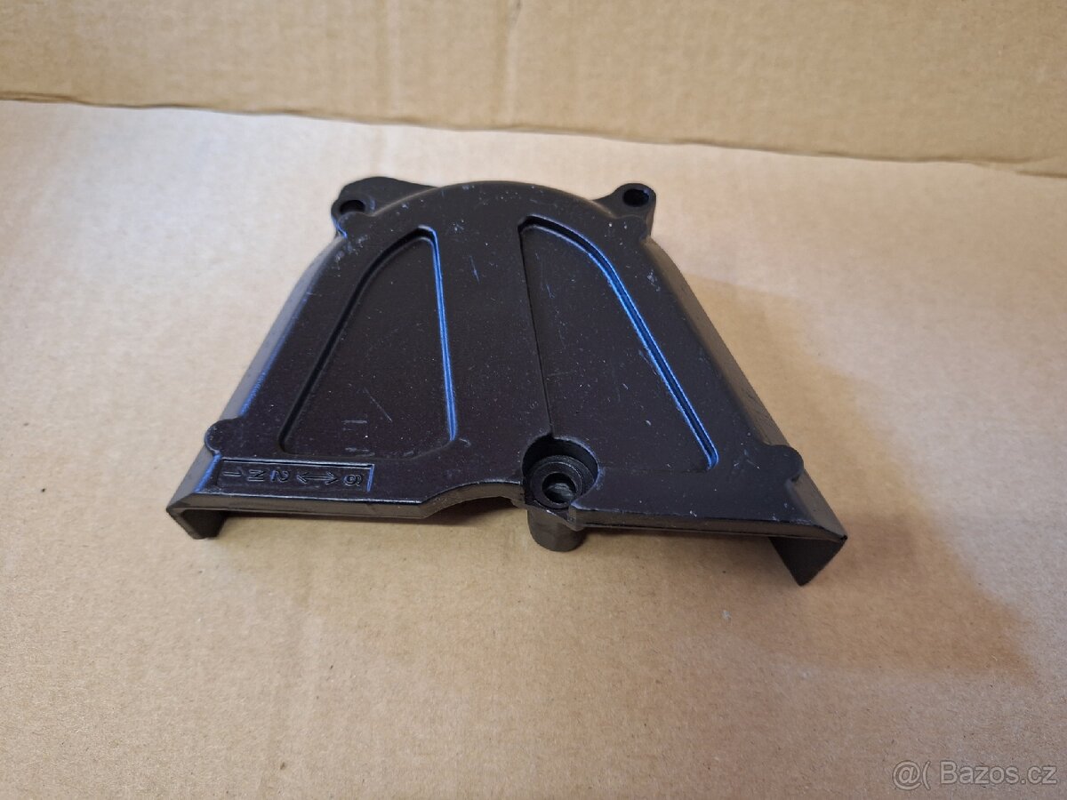 Ochranný kryt řetězového kola Kawasaki KMX 125 - 4