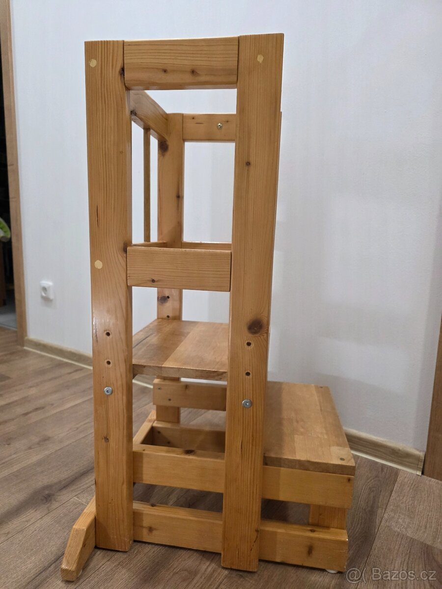 Rostoucí učící věž z masivního dřeva - 4