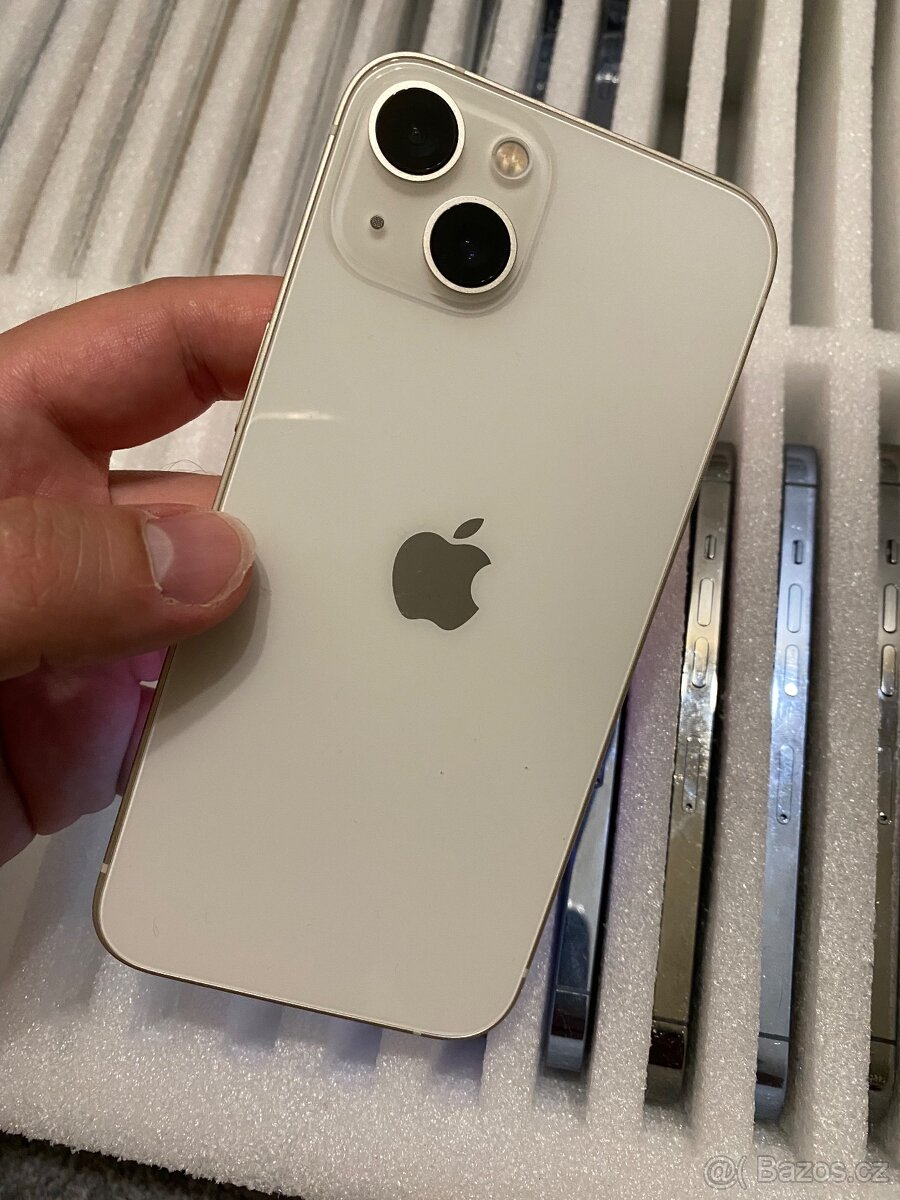 iPhone 13 256Gb…86% baterie - 4