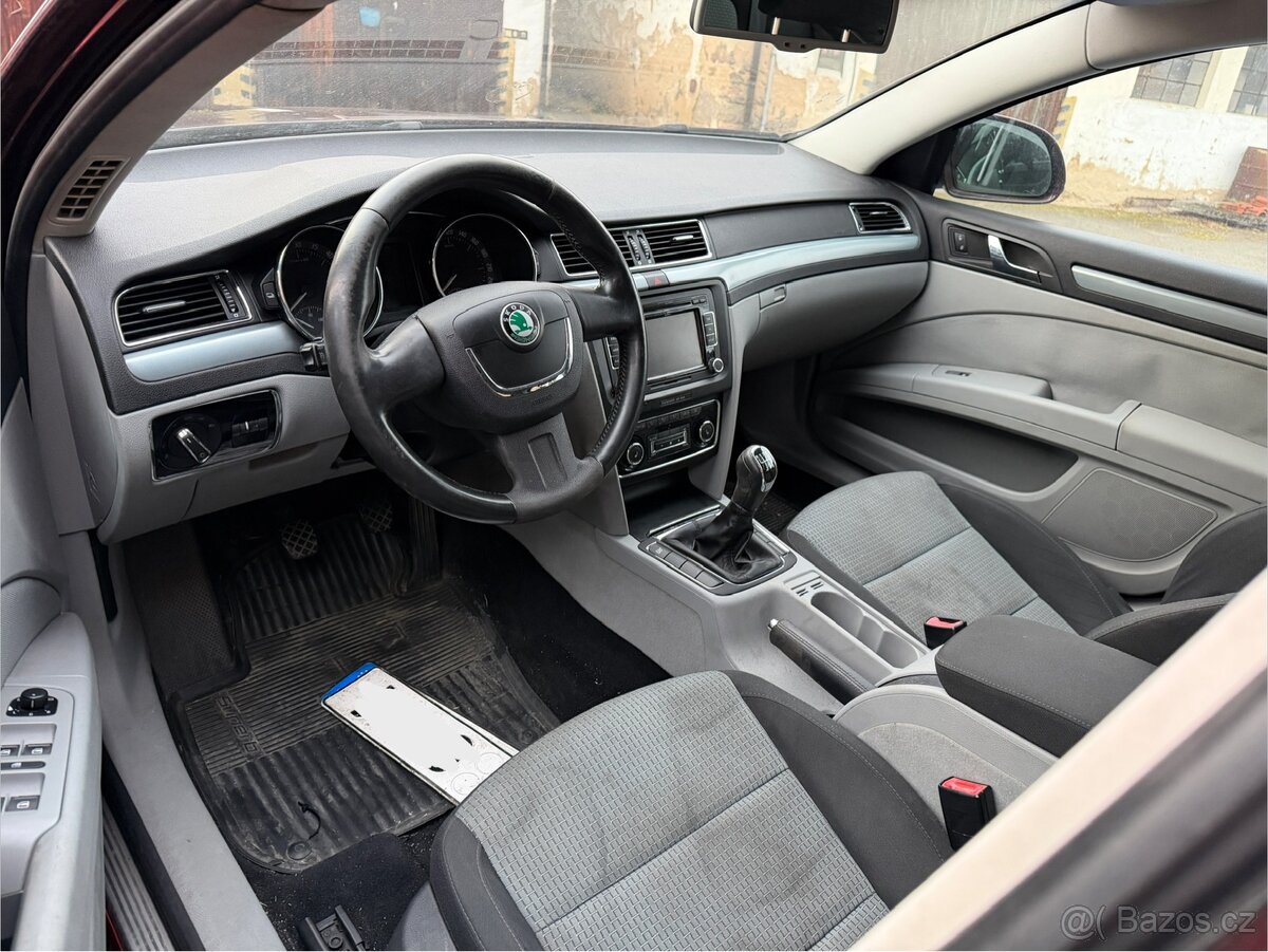 Škoda Superb 2 tdi díly - 4