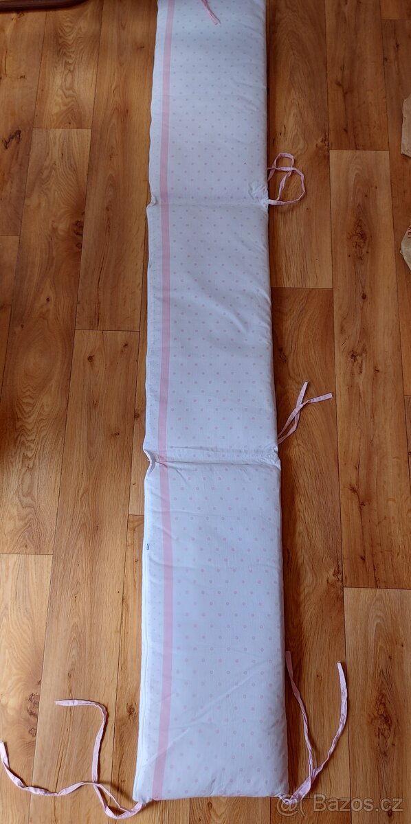 Ochranný mantinel do postýlký - 4