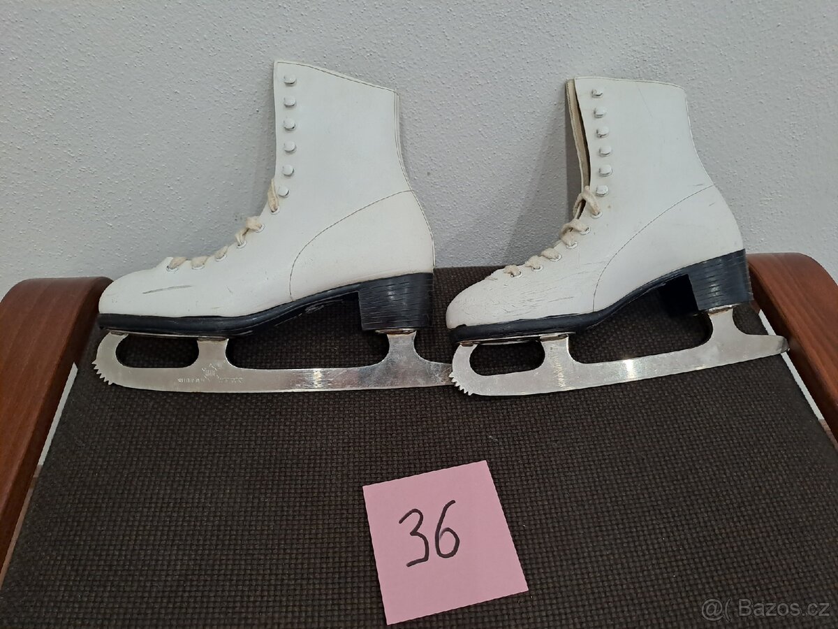 Dívčí brusle - 4