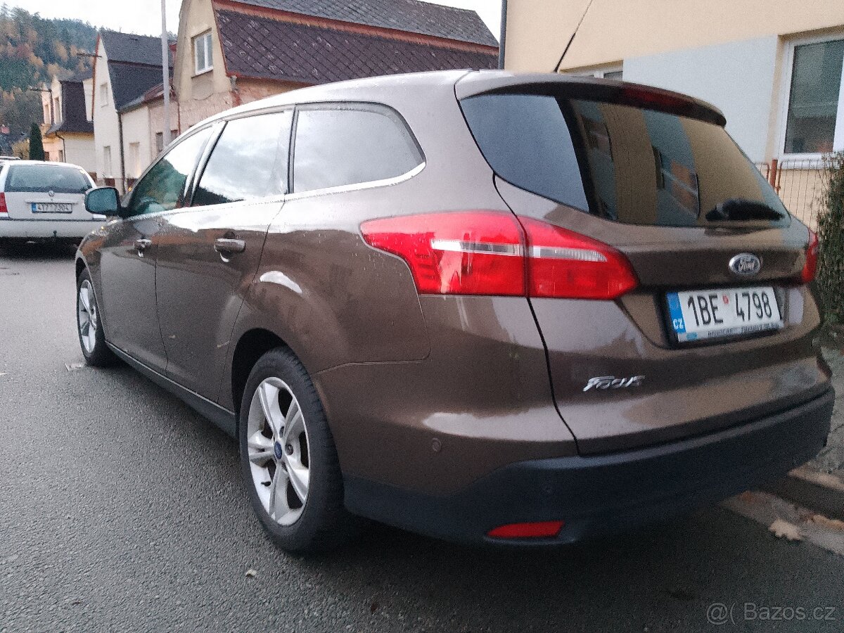 Ford Focus kombi benzin facelift 2016 165 tis km - 4