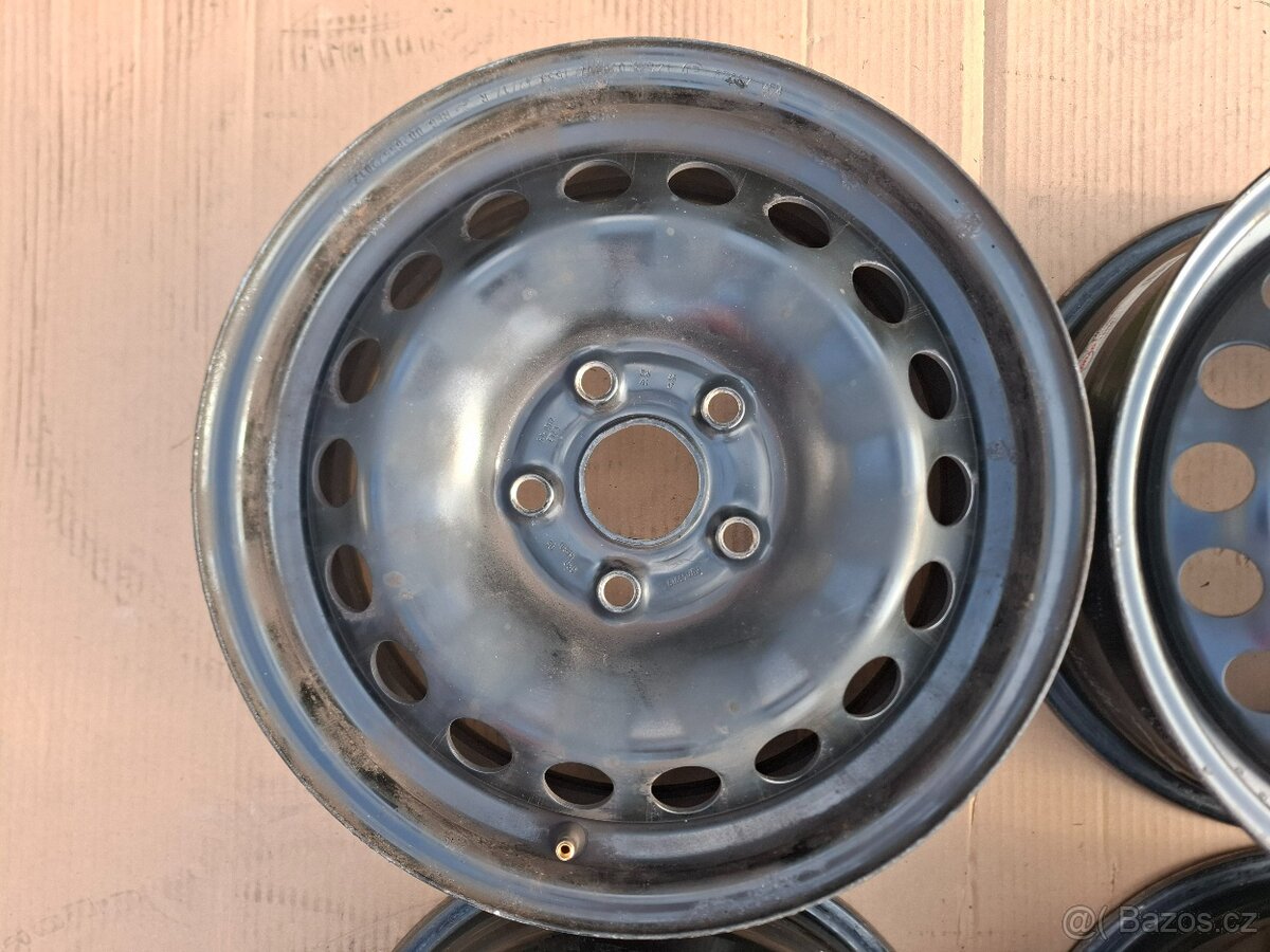 Plechové disky 15´ Octavia 3,4, Golf 7,8 - 4