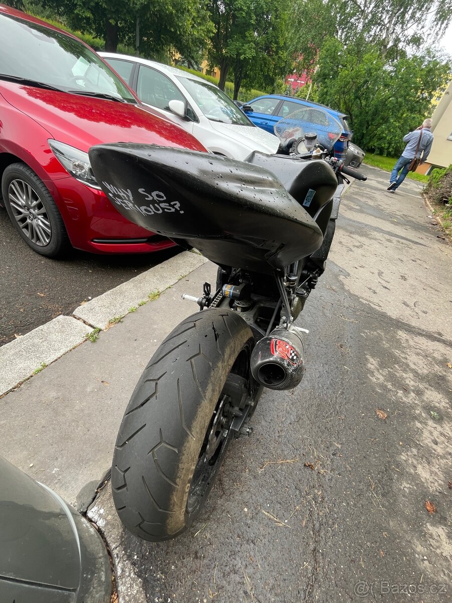 Kawasaki ninja zx10r - 4