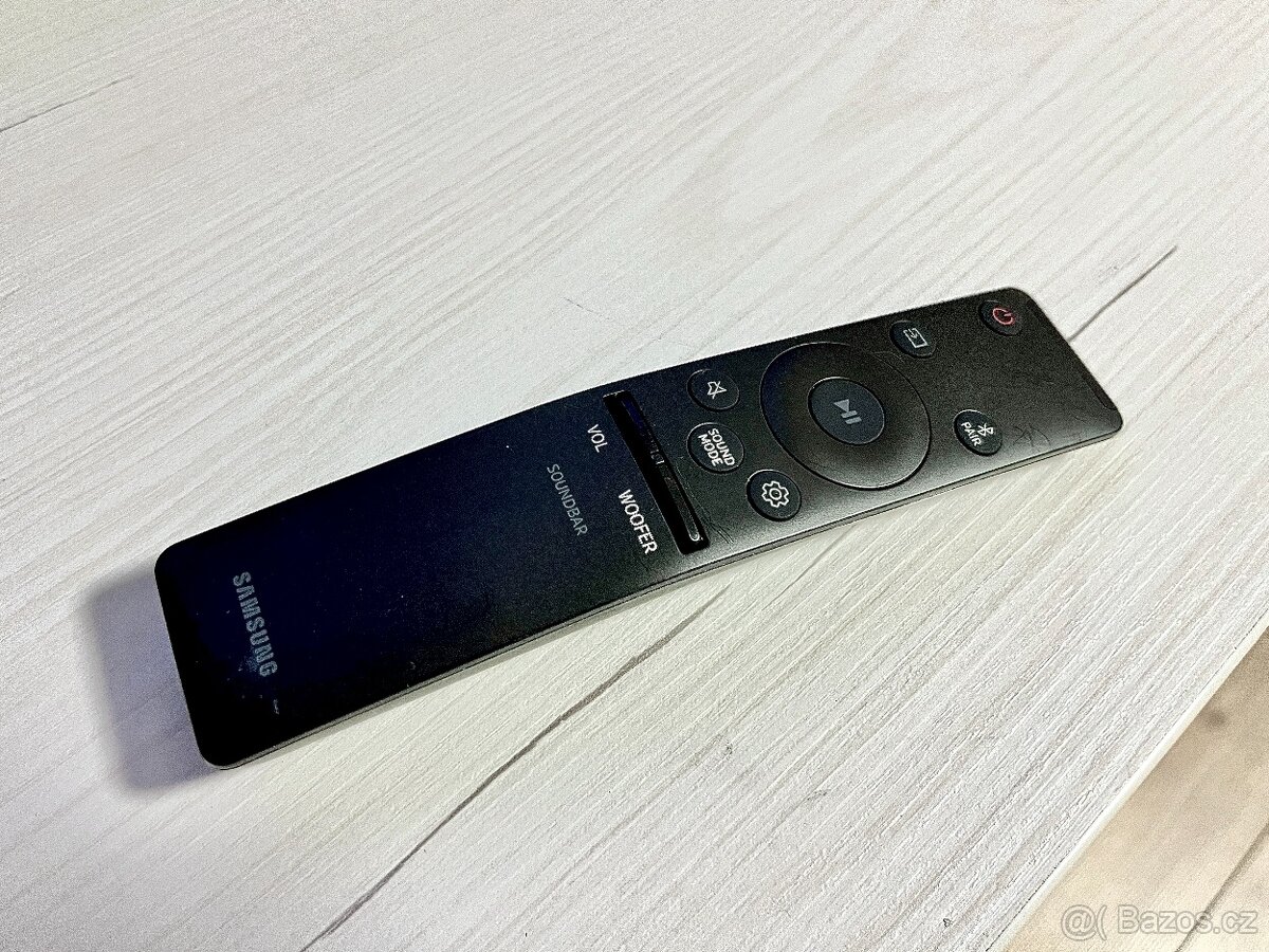 Soundbar Samsung HW-N450 se subwooferem - 4