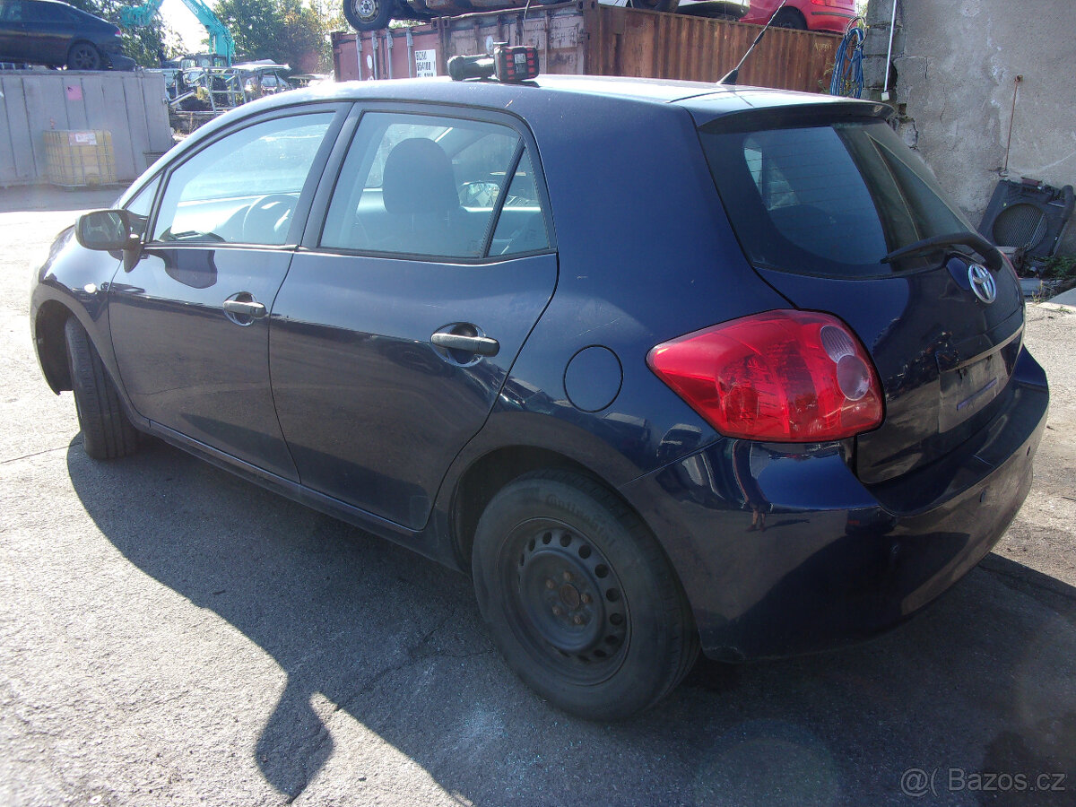 Toyota Auris - 4