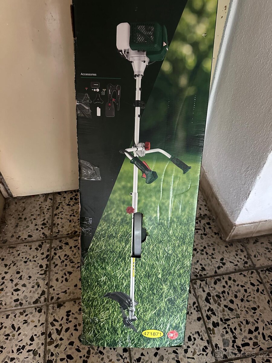 Benzínový křovinořez Parkside - 4