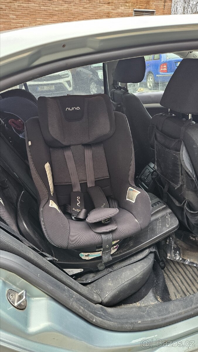 Autosedačka nuna Rebl plus + nahradni potah - 4