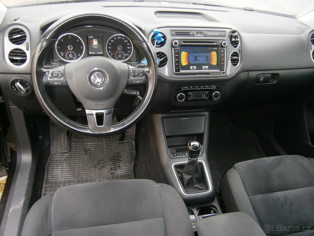 VW TIGUAN 2,0 TDI - 4