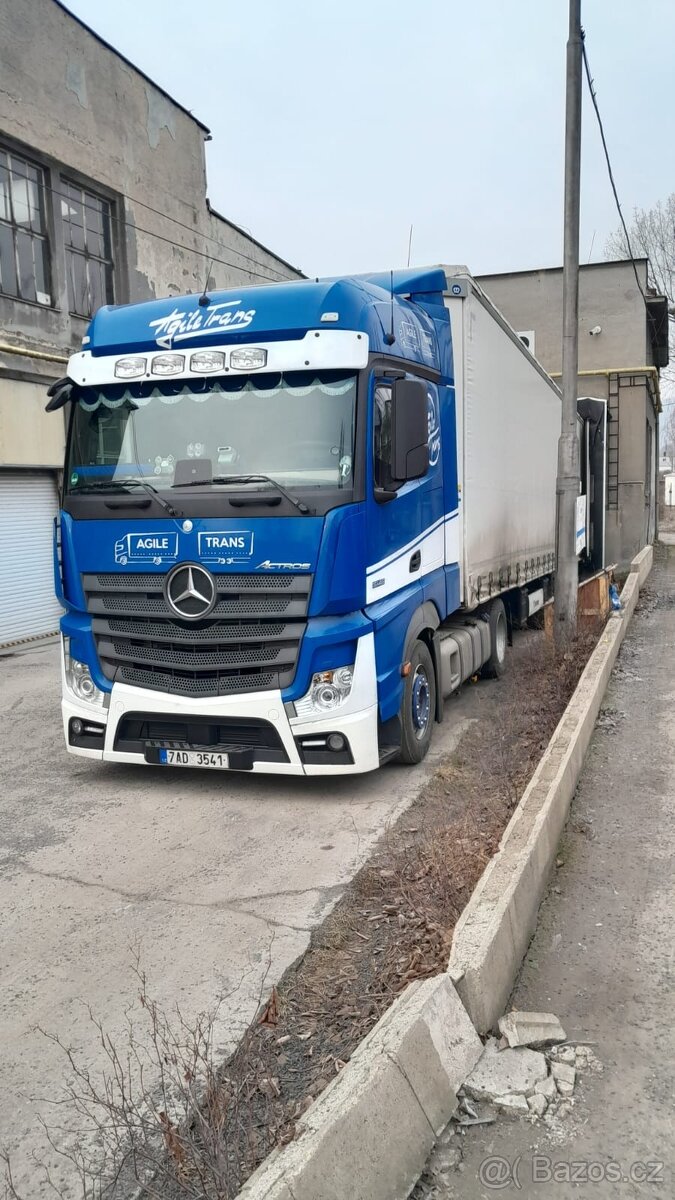 Tahač - Mercdes Benz Actros - 4