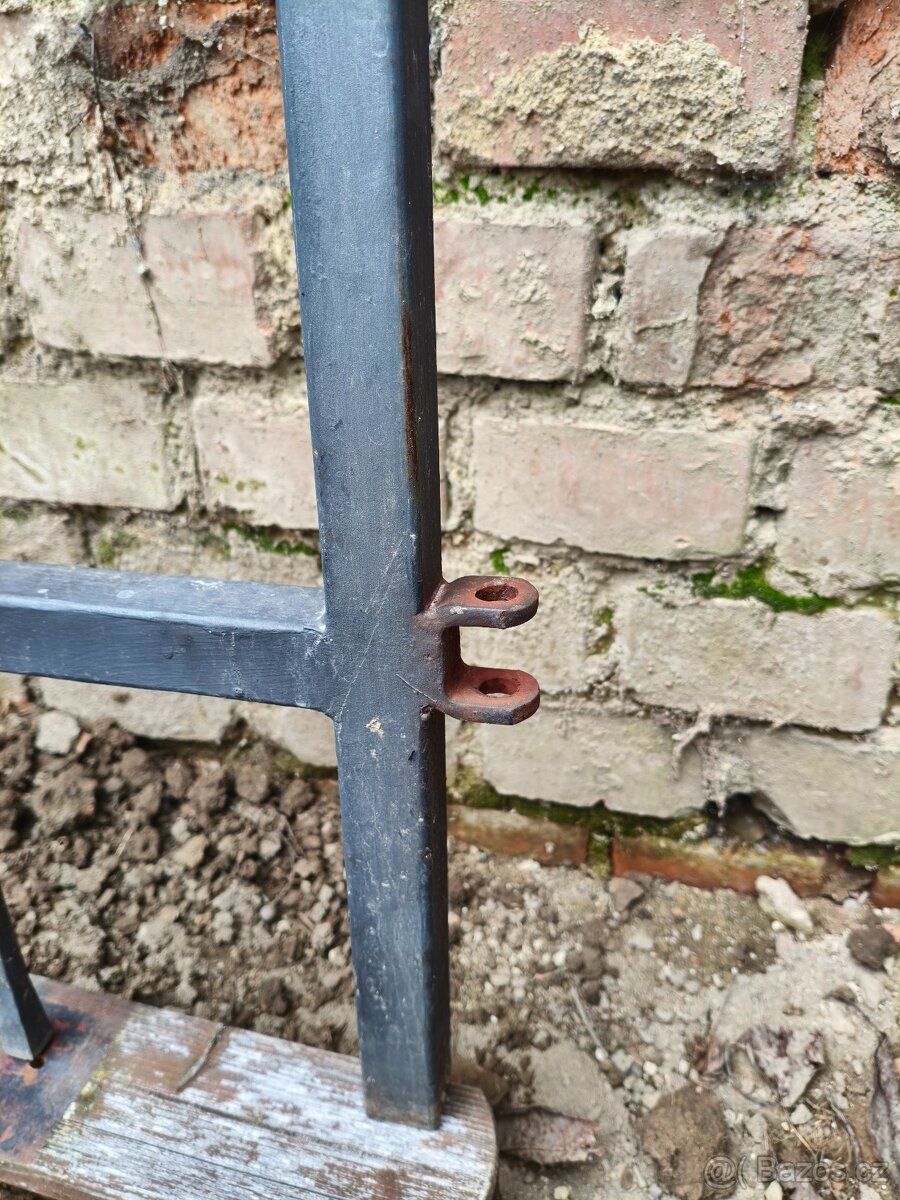 Brána kovová dvoukřídlá - 4