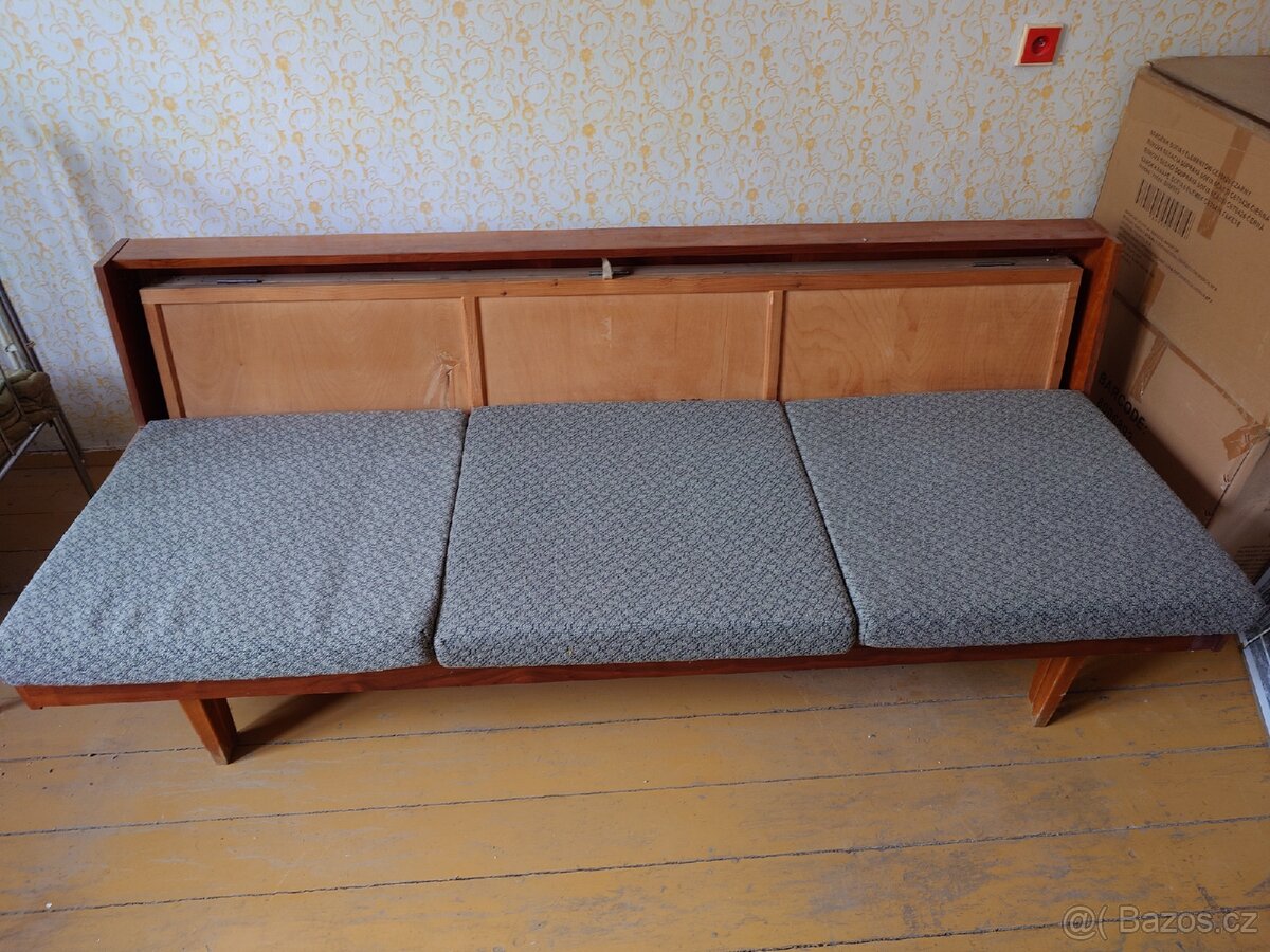 Stará sedací souprava - 4