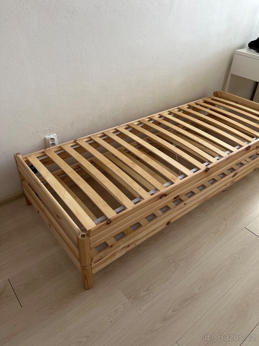 Stohovatelné postele z IKEA - 4