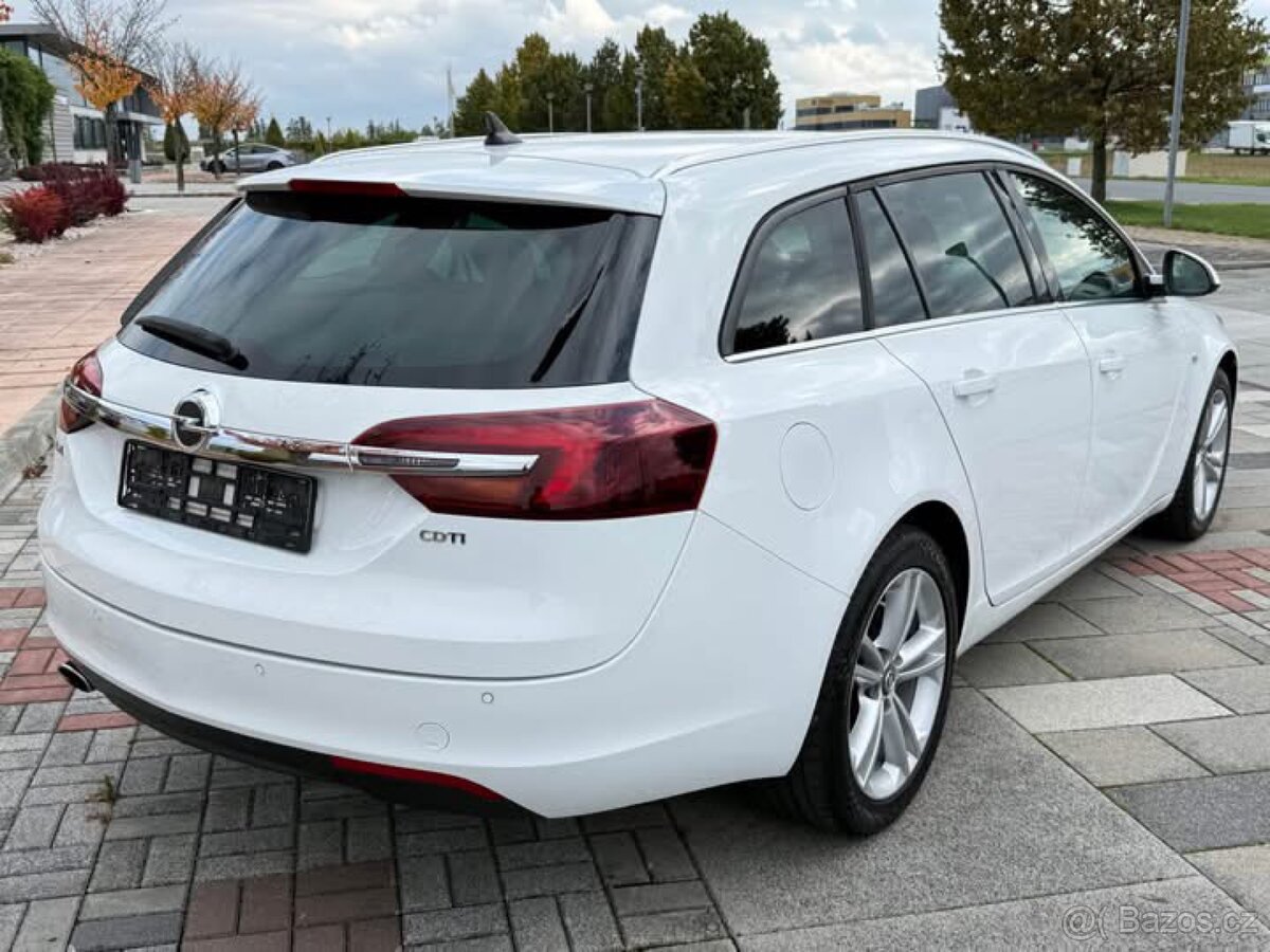 Opel insignia - 4