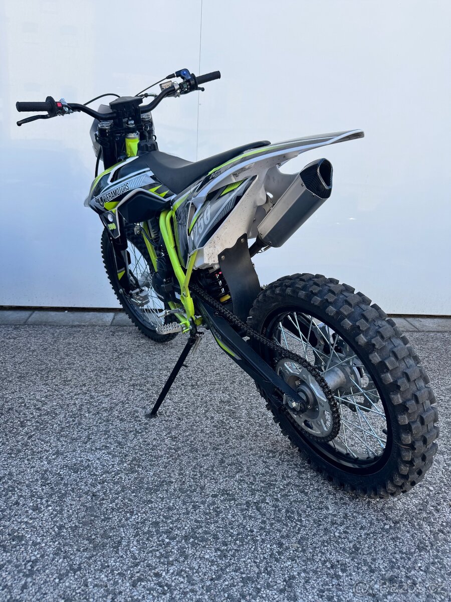 Pitbike Leramotors Killer 250ccm 21/18