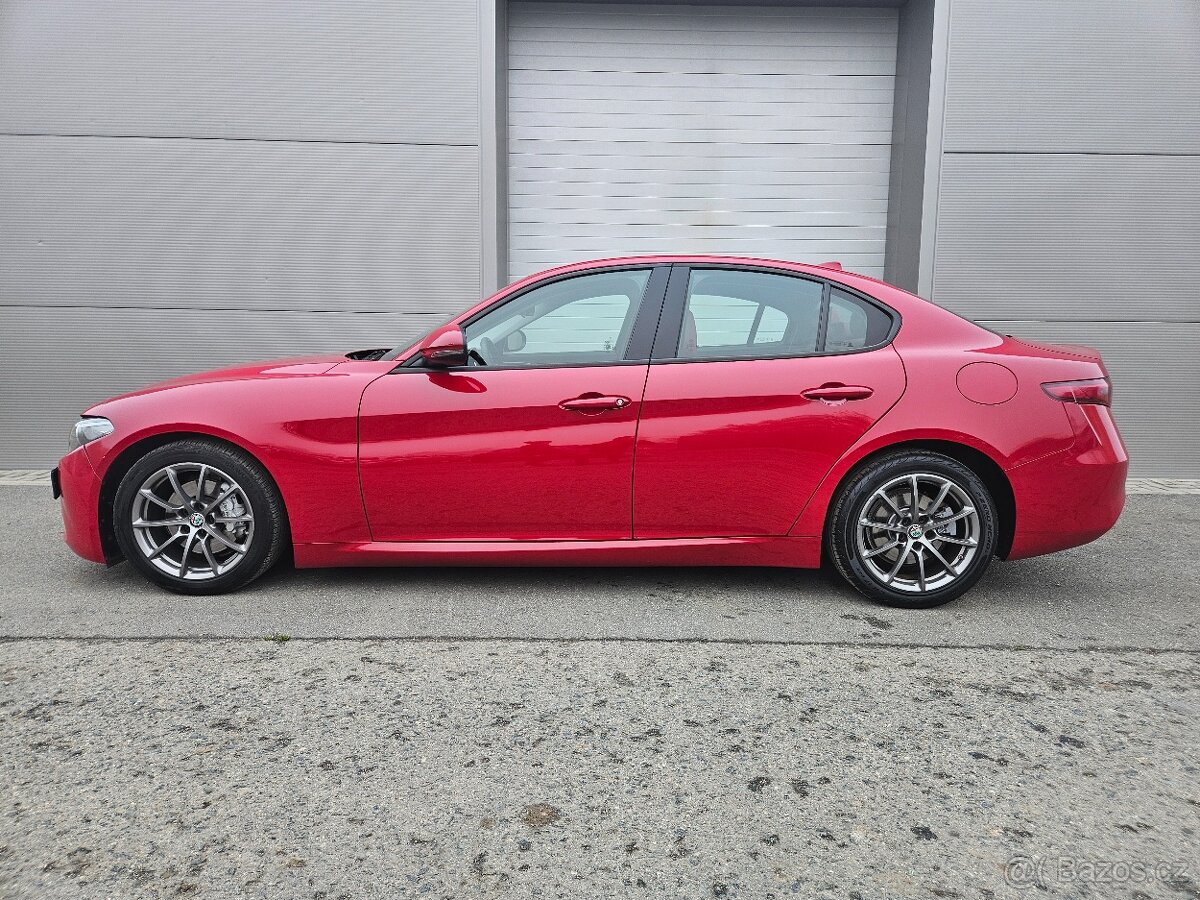 Giulia 2.0 TB 147 kW - 4