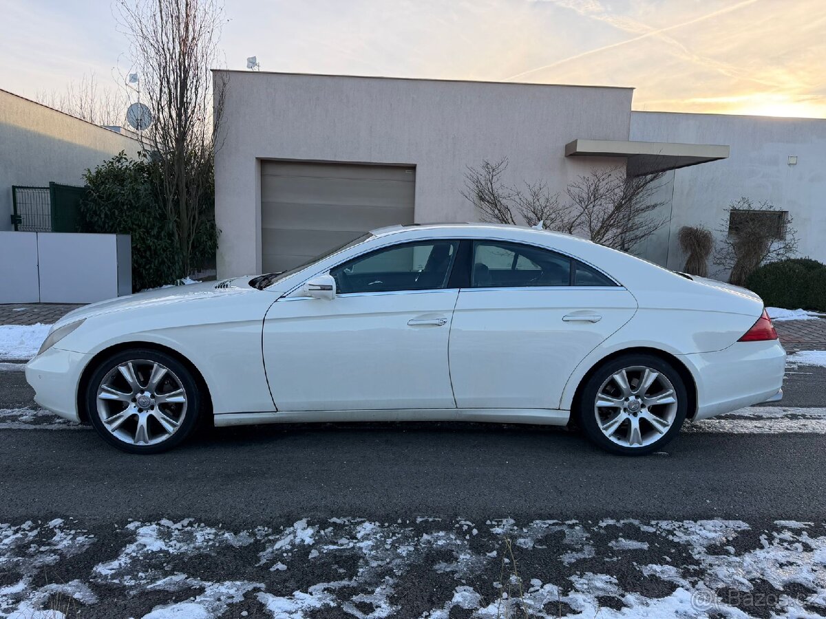 CLS FACELIFT ROK 2009 3.0i V6 170KW - 4