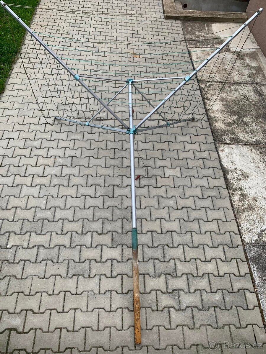 Venkovní skládací sušák na prádlo - 4