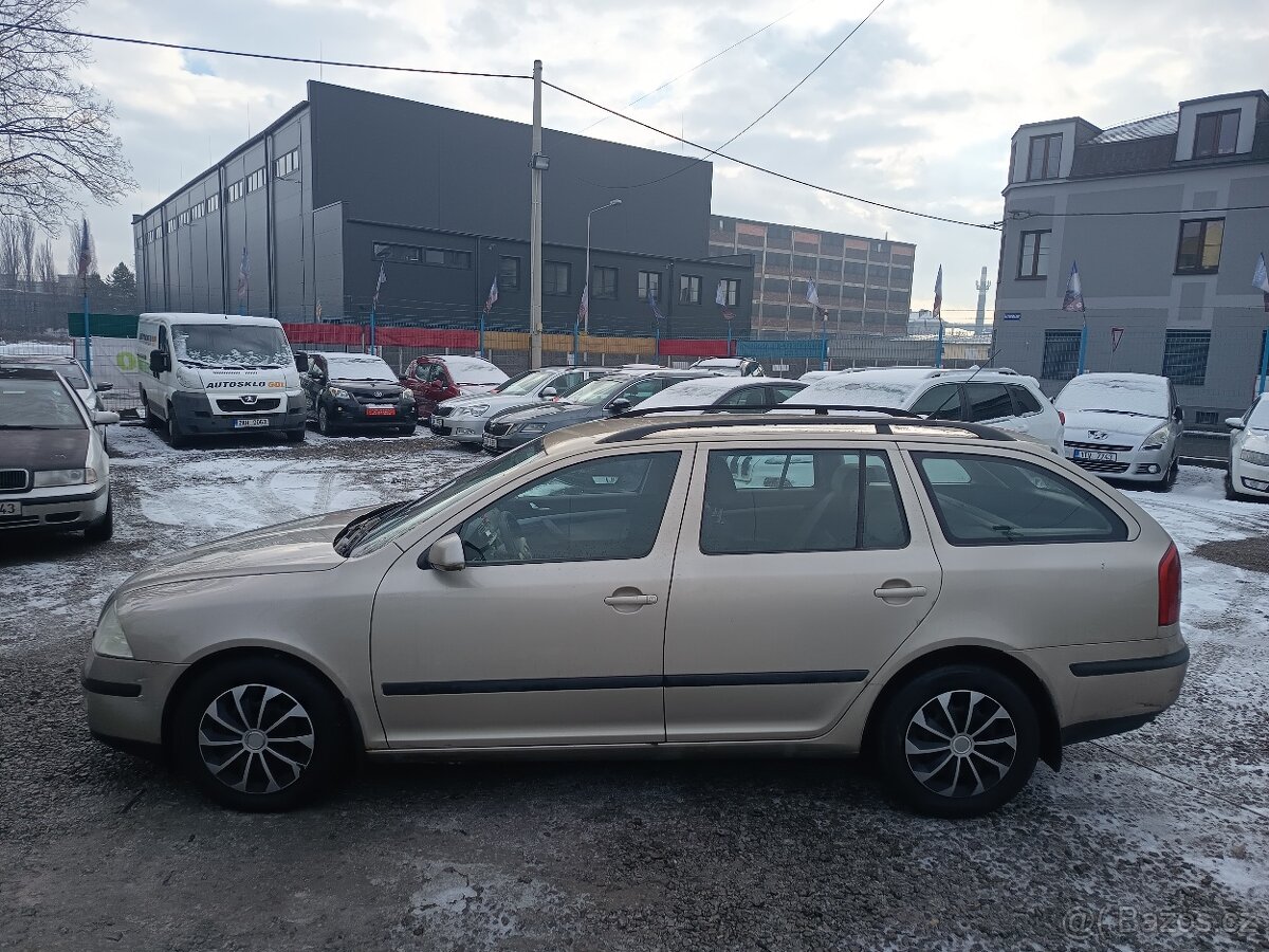 ŠKODA Octavia Combi 1,9TDI Ambition 77 kw - 4
