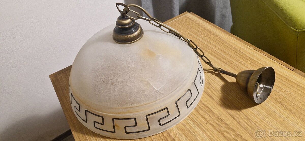 Skleněný lustr s antickým vzorem - 4