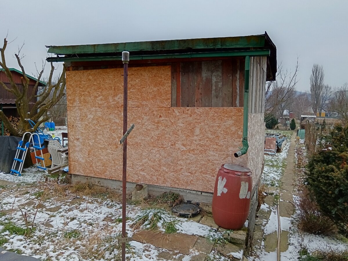 Zahrada s chatou, Otrokovice sad Míru štěrkoviště - 4