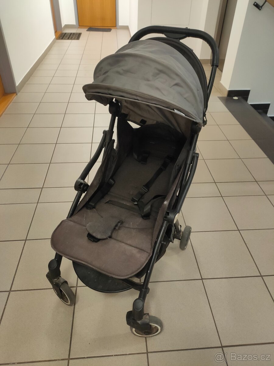 Cestovní kočárek - 4
