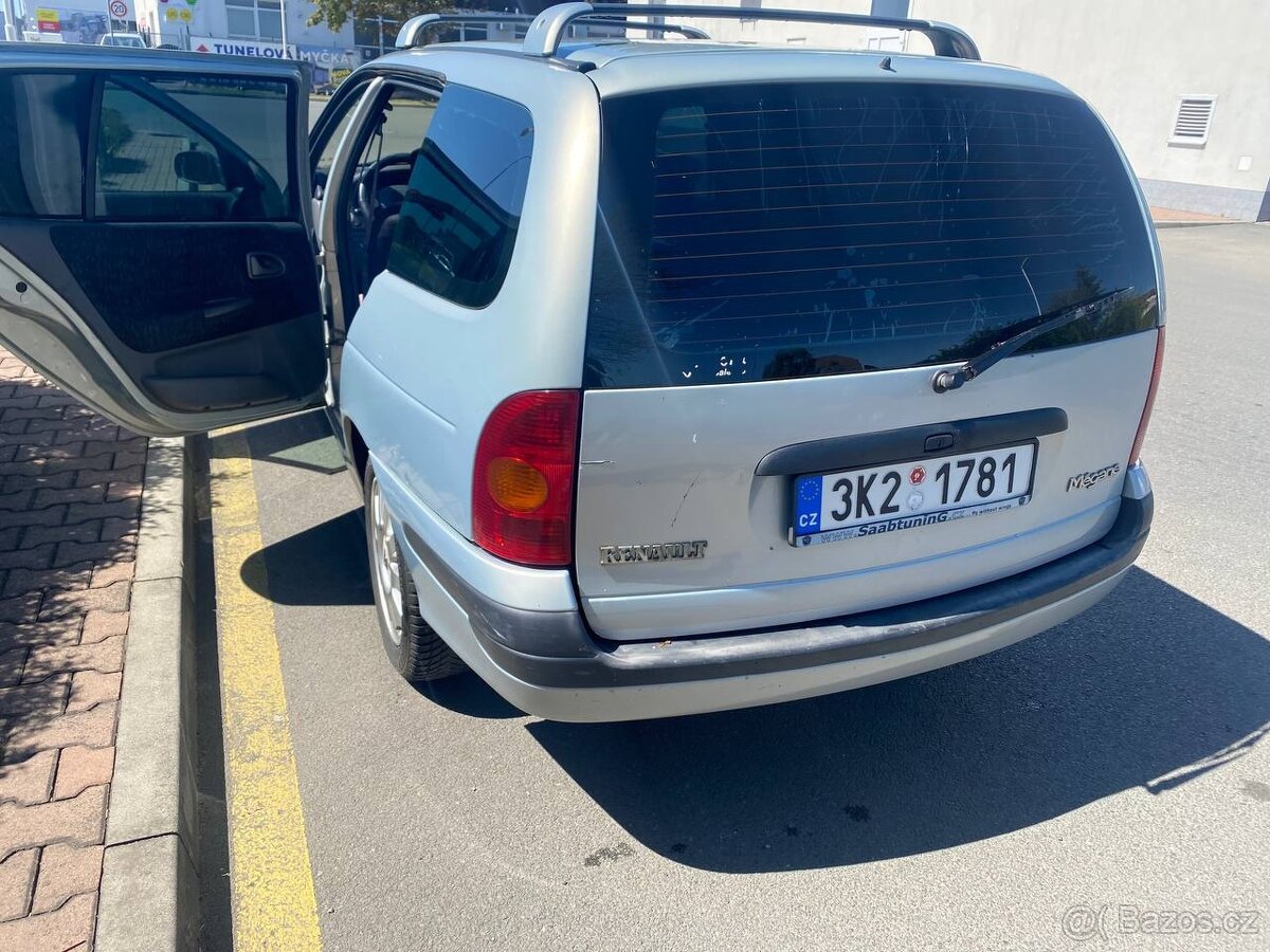 Renault Megane - 4