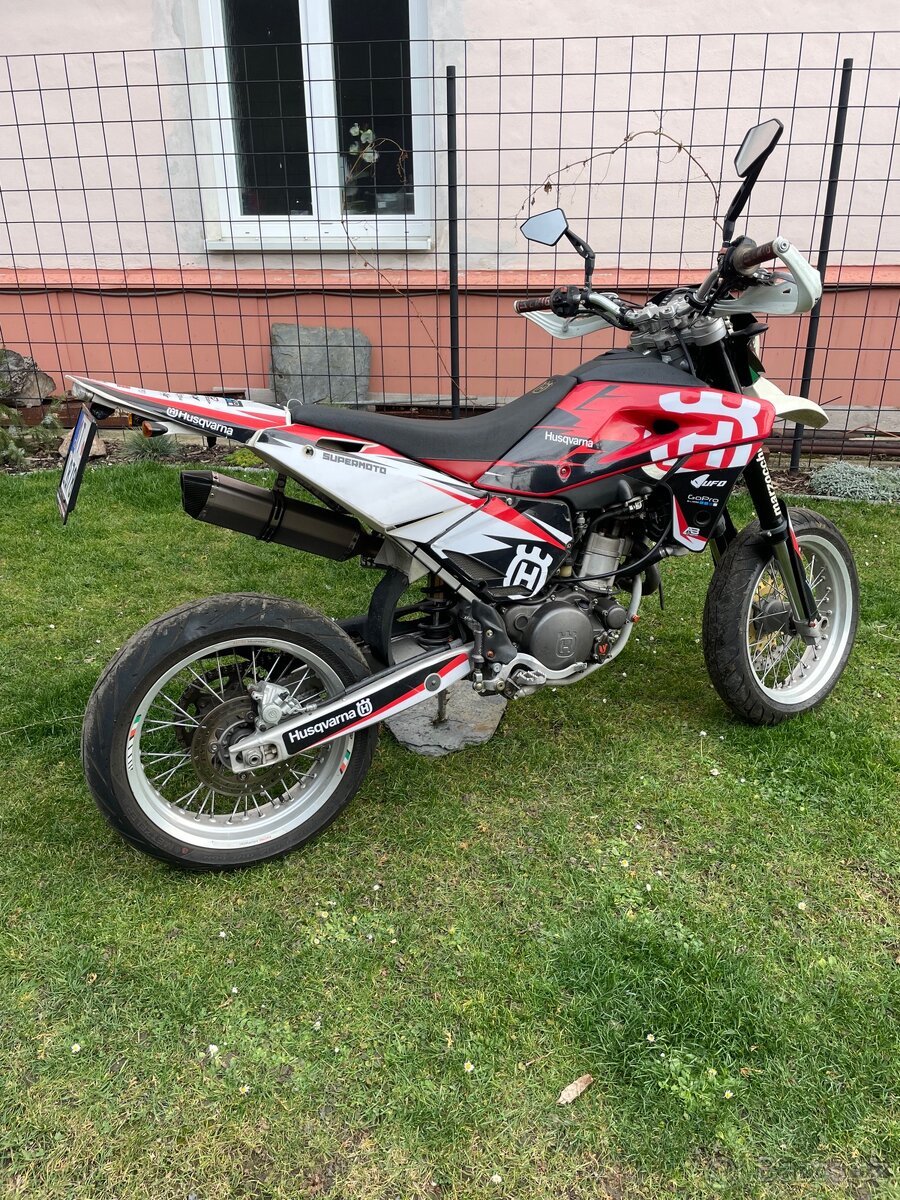 Prodám Husqvarnu sm 610ie Motard