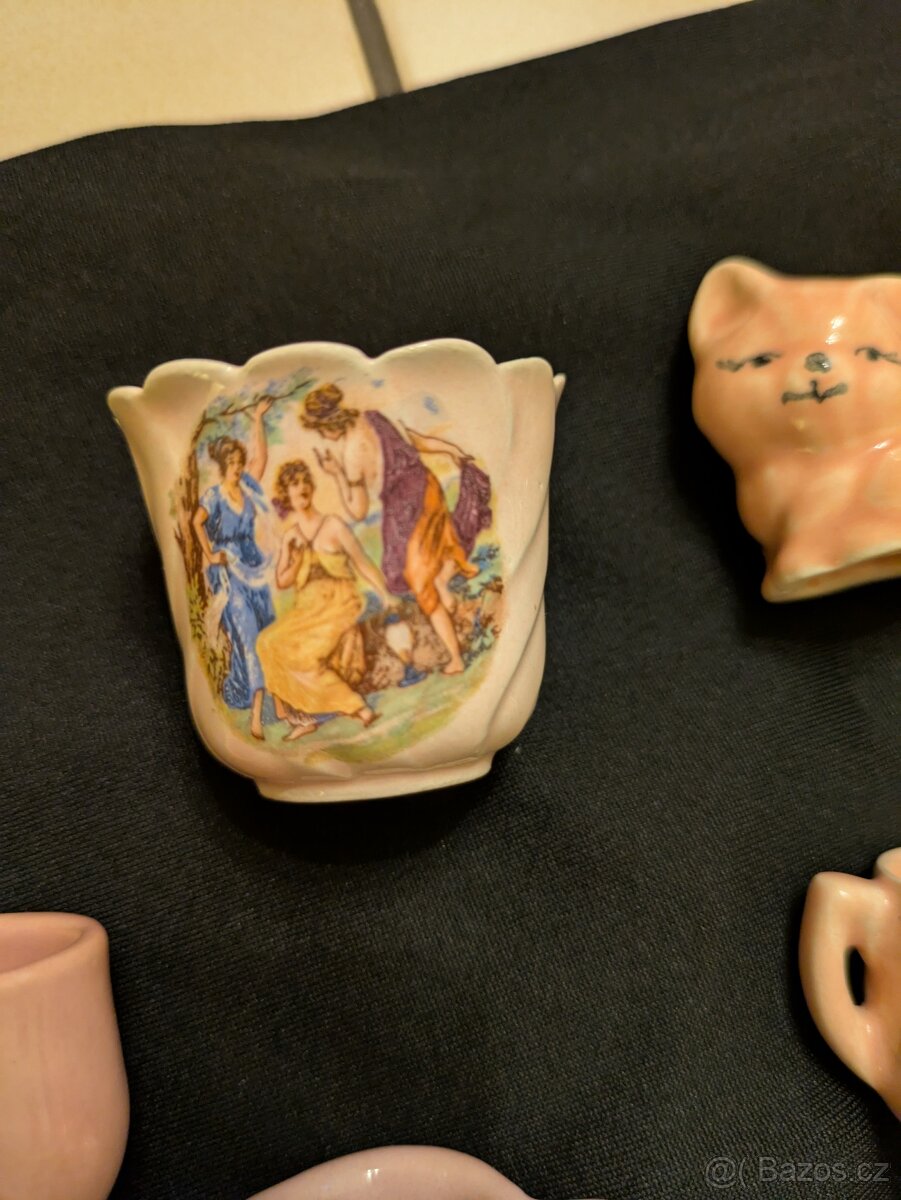 Růžový porcelán 21ks - 4