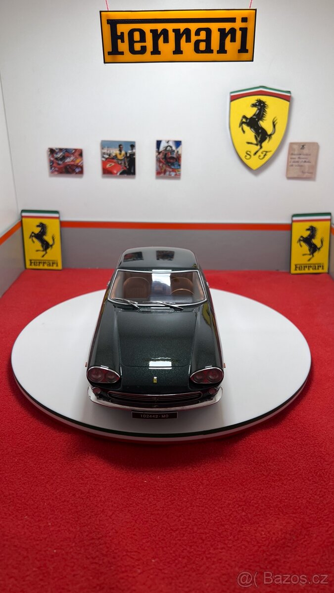 Ferrari 330 GT 2+2 1:18 KK Scale - 4