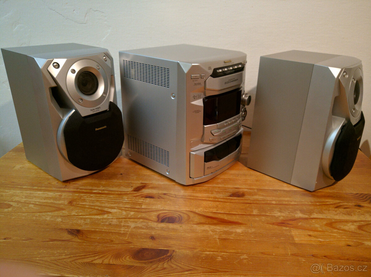 Věž Panasonic SA-AK18, 2 x 40W/6Ω RMS - 4