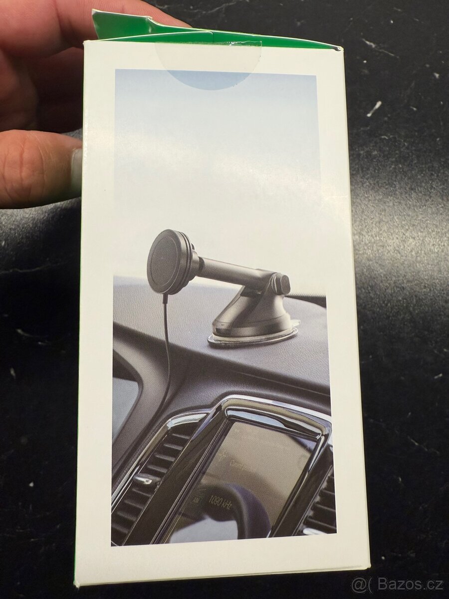 iOttie Velox MagSafe Qi2 Wireless Dash & Windshield Mount - 4