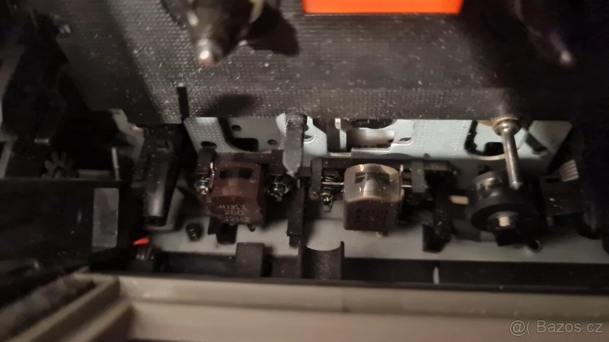 Kazetový magnetofon AKAI DX-49 - 4