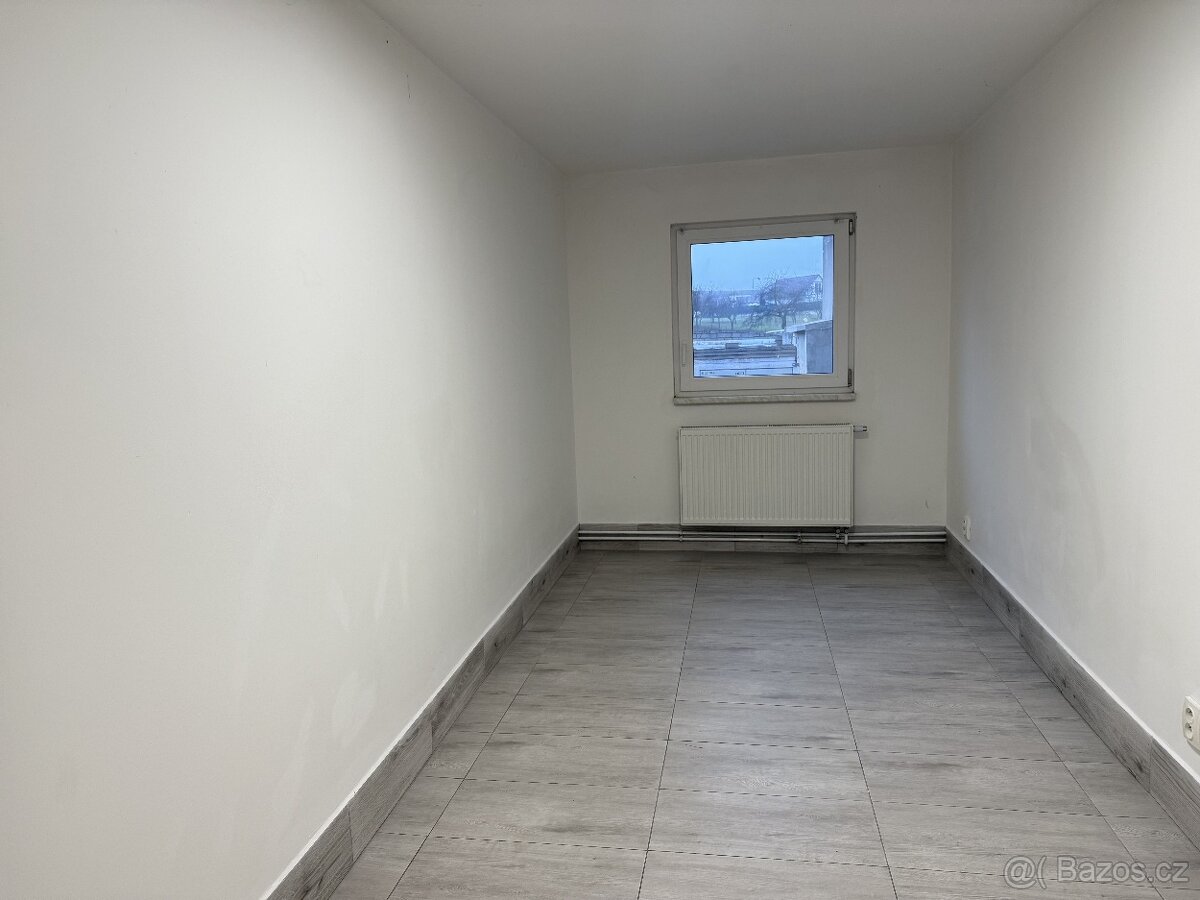 Pronájem RD 4+1 (150 m2), garáž, Brno-Tuřany - 4