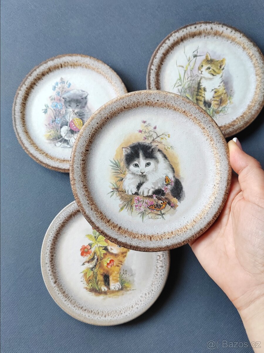 Nádherná sada dekorativních keramických talířů "Koťata" - 4