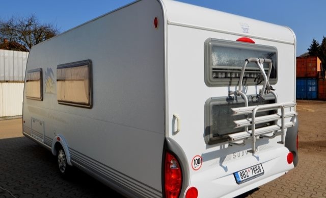 Karavan Knaus Sudwind KW01, 6 osob, Markýza - 4