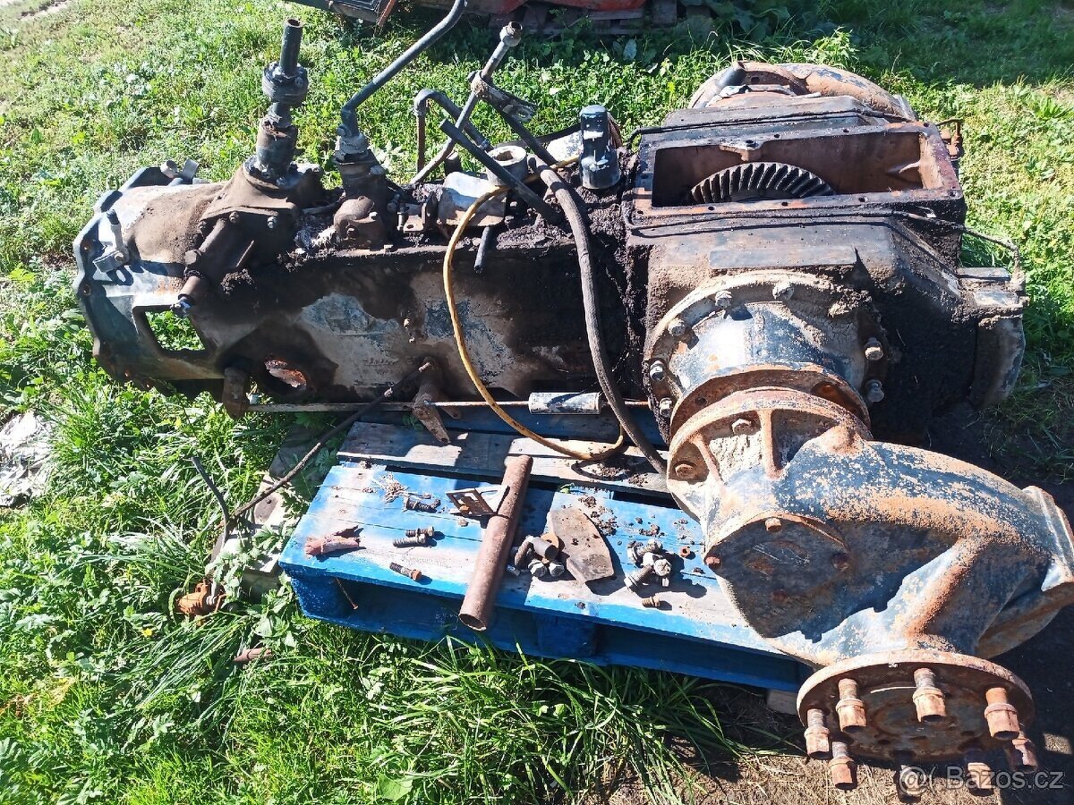 Podvozek Zetor 7711 - 4