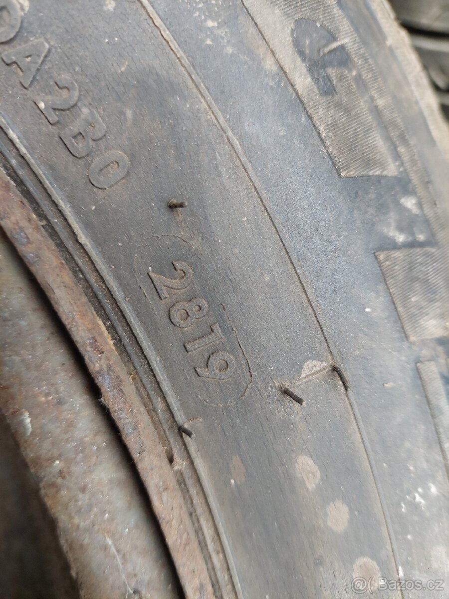 215/65R15C zimní pneumatiky - 4