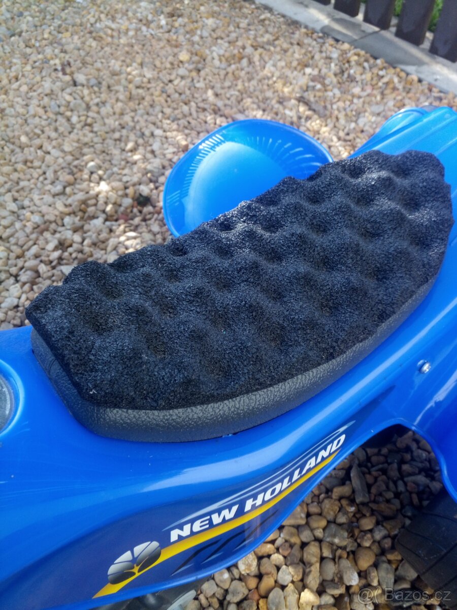 Šlapací čtyřkolka - 4