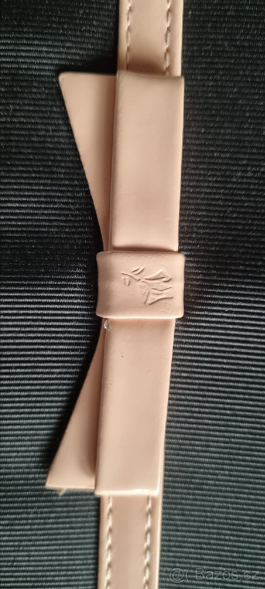 Nové černé psaníčko - 4