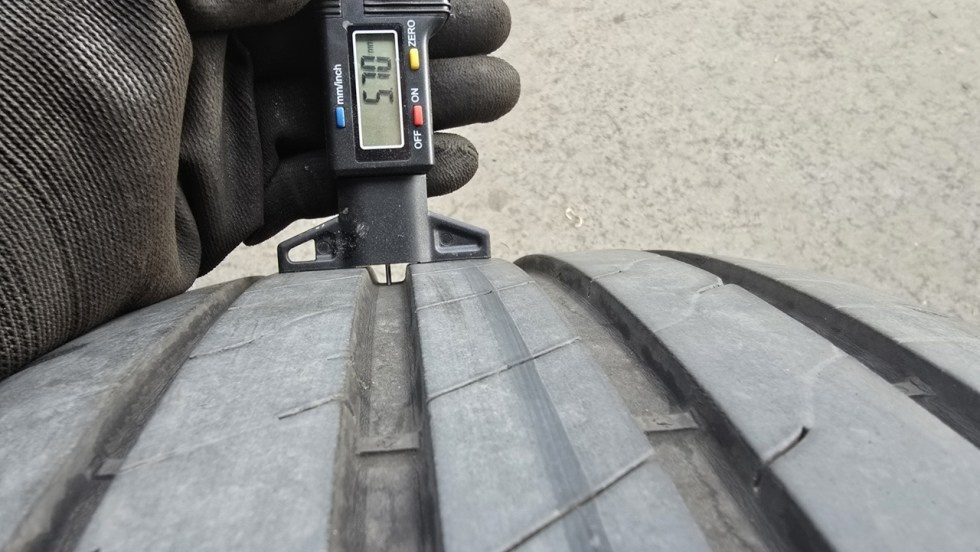 Letní pneumatika 225/55/17 Good Year - 4