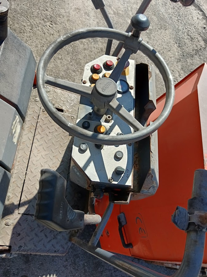 HAMM H10 3 TUNY vibrační válec - 4