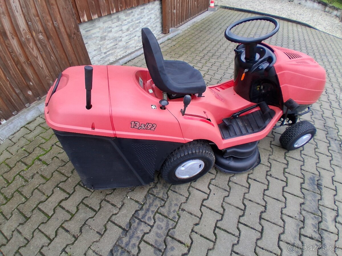 ZAHRADNI TRAKTOR - 4